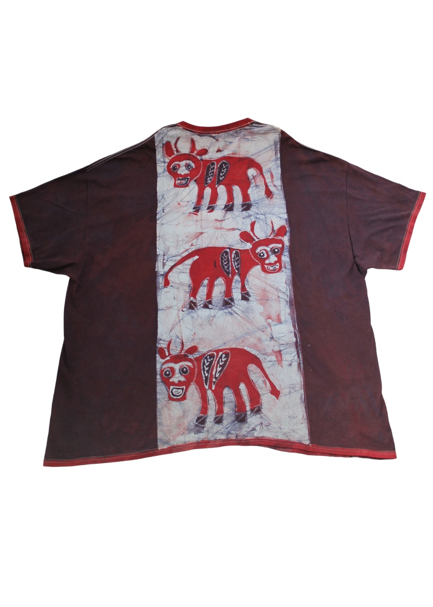 Buffalo Short Sleeves T-Shirt | Contemporary and Colorful Ensemble